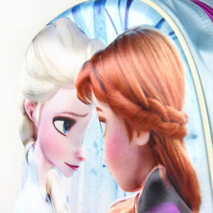 Gyerek hátizsák Frozen 3D palackkal-6