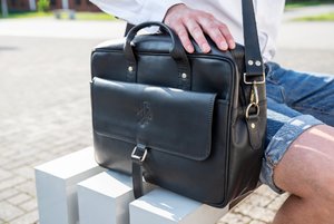 Bőrtáska Lachesis Ebony-1