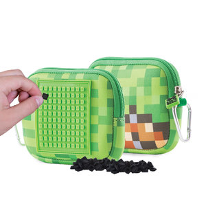 Iskolai tok Minecraft kis zöld-barna pixelekkel-2