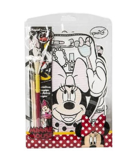 Minnie Magical painting-1
