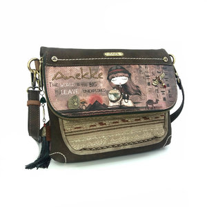 Kézitáska fedéllel, Explorer-8