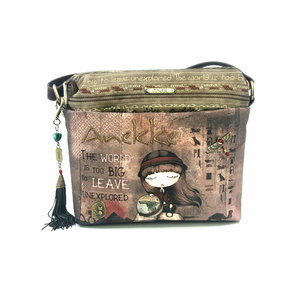  Négyszögletű válltáska, Explorer-10