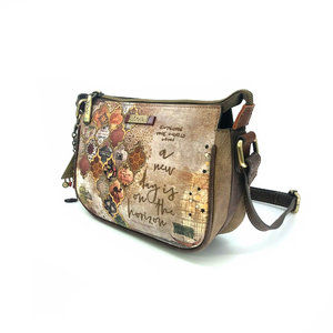 Kisebb crossbody kézitáska Egypt-5