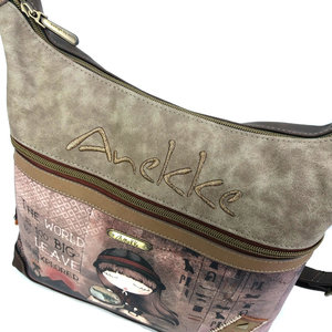 Nagyméretű kézitáska Explorer-7