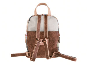 Nagyobb hátizsák, Jungle-3