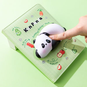 SQUISHY notebook PANDA 96 oldal-2