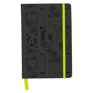 Jegyzetfüzet gumizsinórral Marvel-1