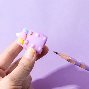 Squishy hegyező és radír Egyszarvú-2