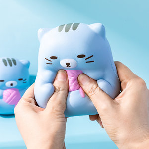 SQUISHY anti-stressz cica-5