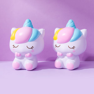 SQUISHY anti-stressz egyszarvú-3