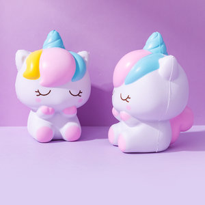 SQUISHY anti-stressz egyszarvú-4